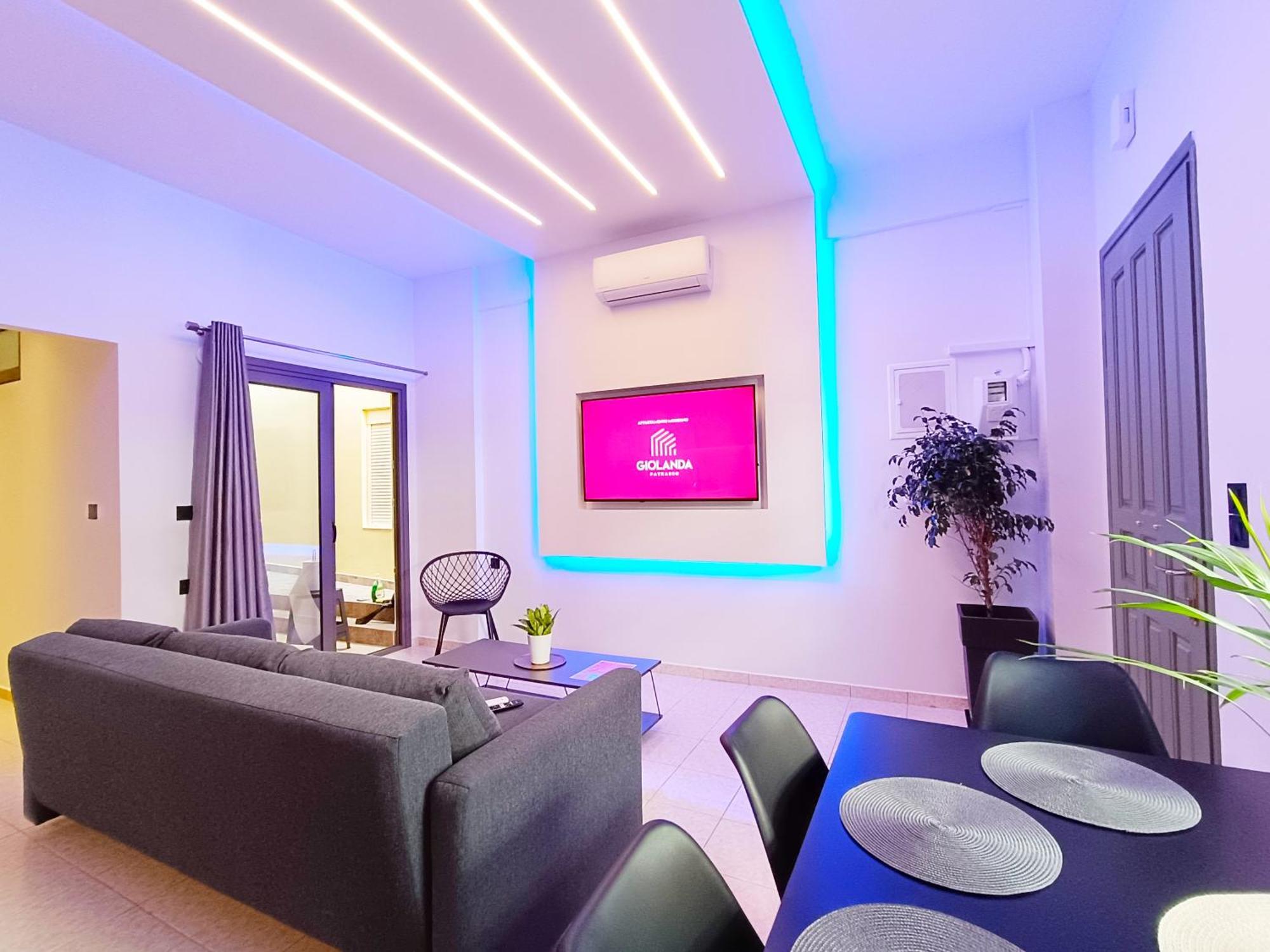 Giolanda Patrasso - Modern Apartment In The Center Of Πάτρα Εξωτερικό φωτογραφία